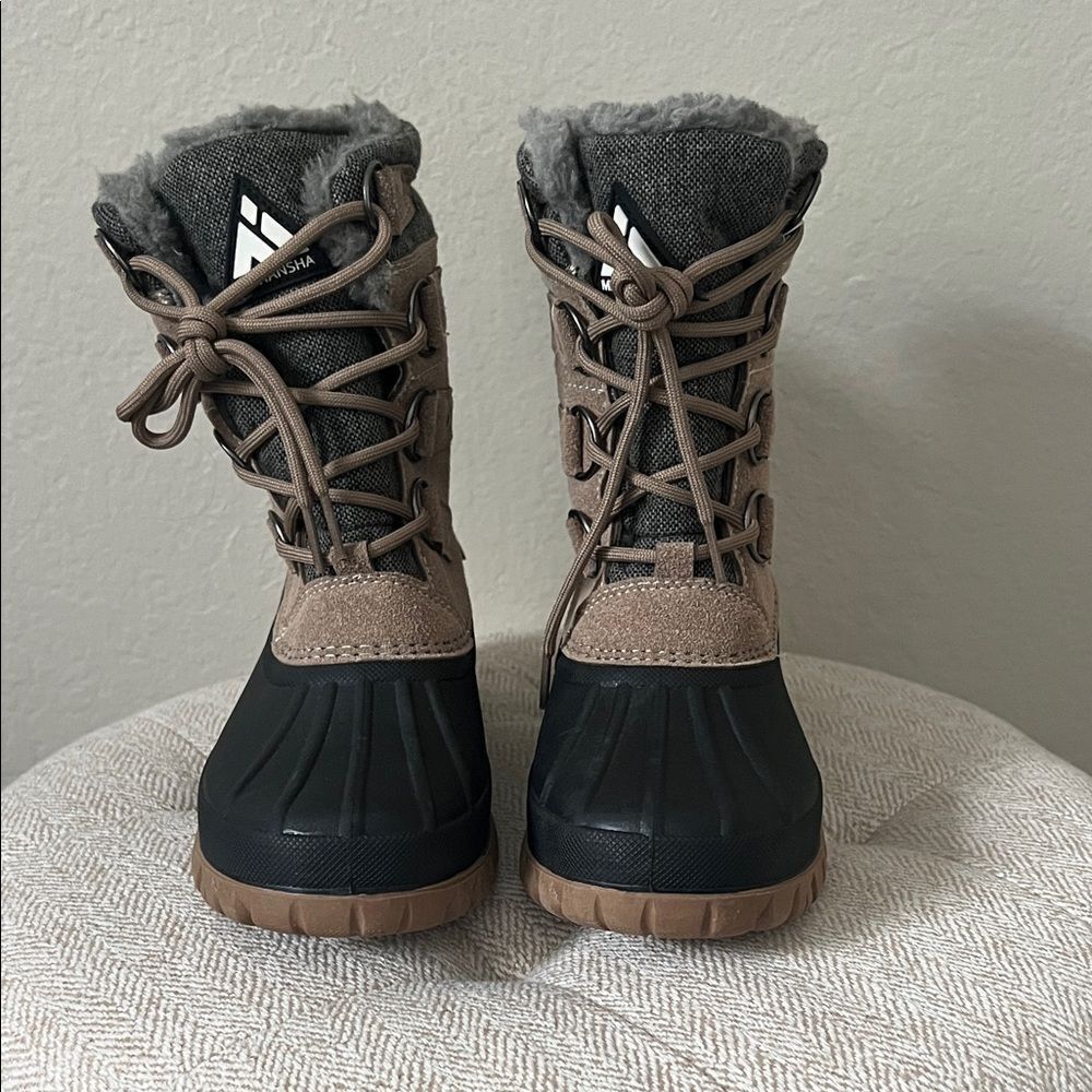 NWOT Mishansha Women's Water Resistant Mid Calf Winter Booties in Size 7